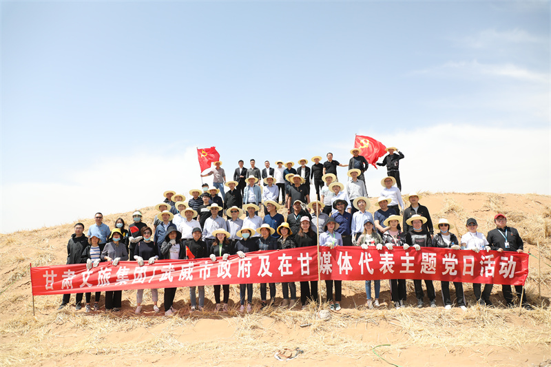 202307131689215754492412.jpg 01161347vntx.jpg