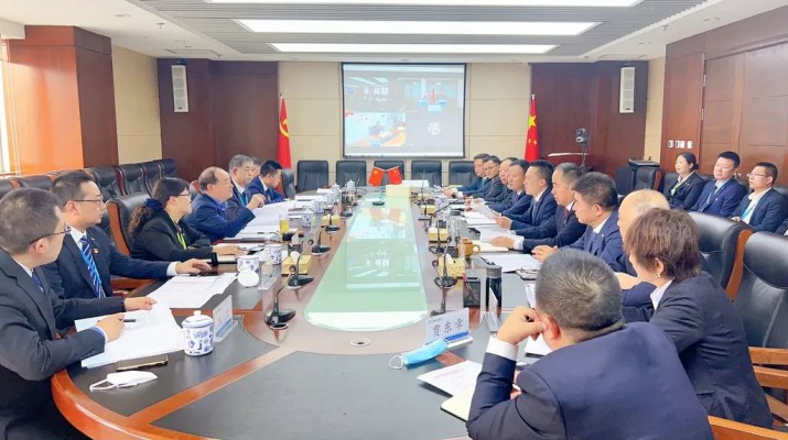 石培文董事長(zhǎng)一行赴投資集團(tuán)、開發(fā)建設(shè)公司調(diào)研指導(dǎo)工作